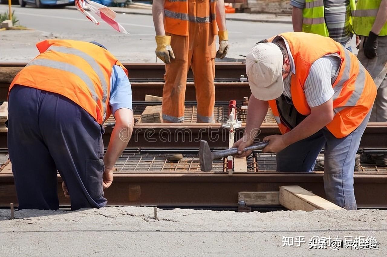 为什么铁路系统要大量招专科生 铁路系统很少招本科生原因分析