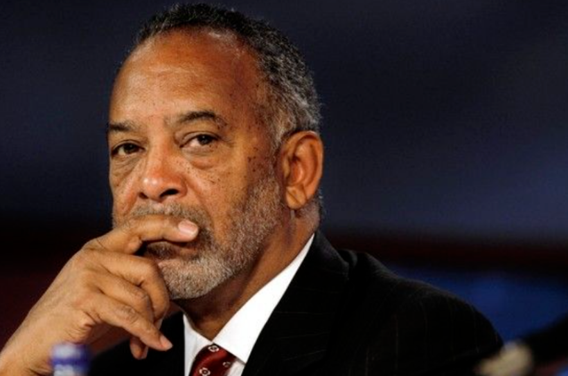 比尔盖茨痛数离婚我确实出轨犯下大错爱泼斯坦的事早该听她的