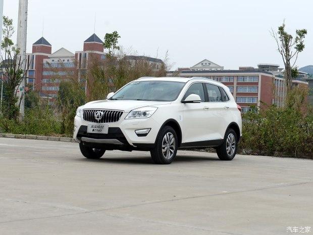 售7981088万元北汽威旺s50正式上市