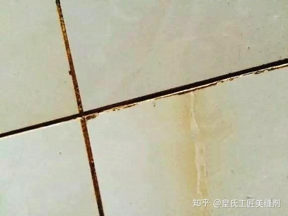 第二,填缝剂和白水泥寿命有限,一段时间后仍然会变黑或者褪色,美缝剂