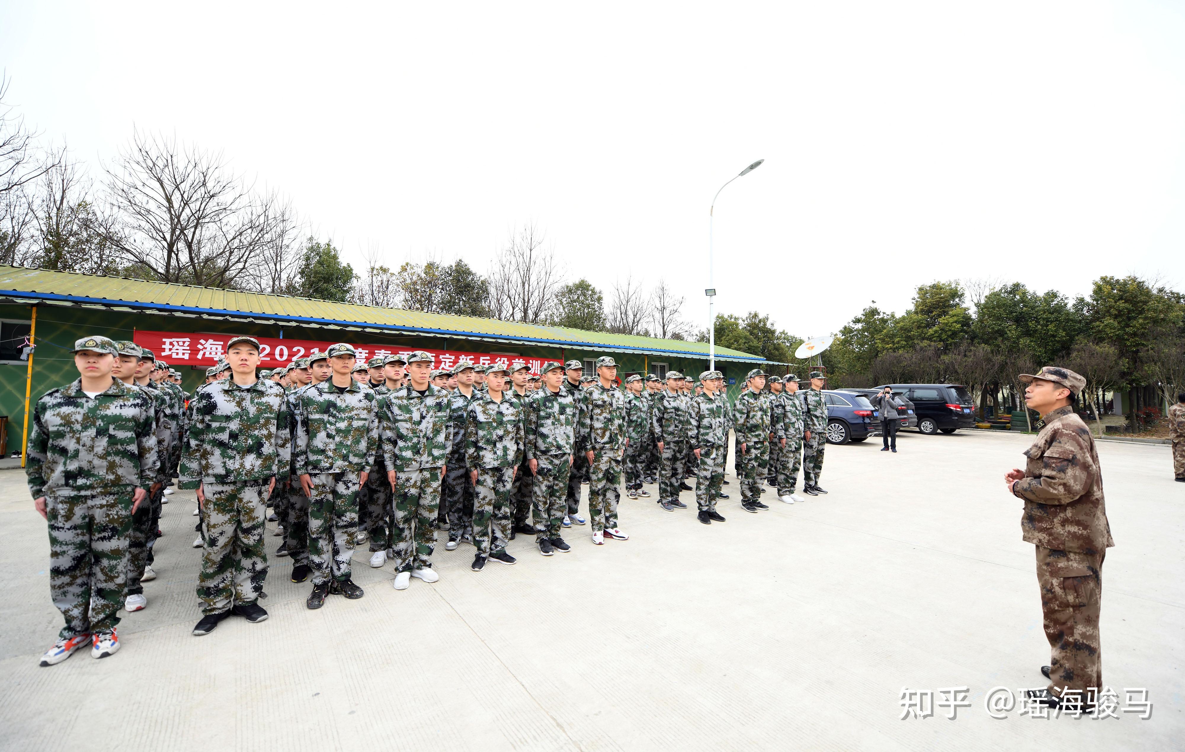 新兵役前訓練基地,看望慰問正在這裡參加集訓的130餘名春季入伍新兵