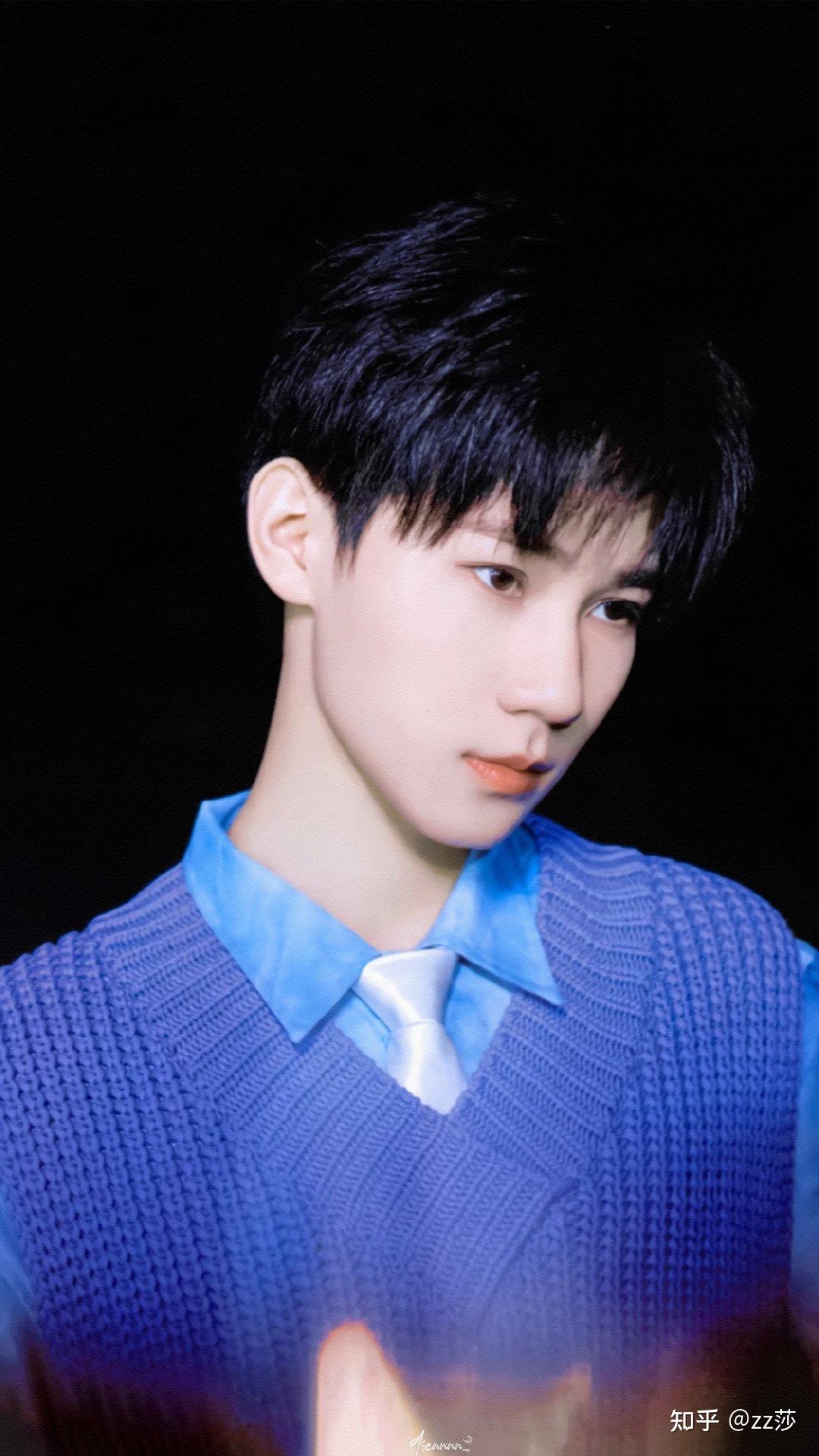 想粉张真源但不想看团了解怎么办