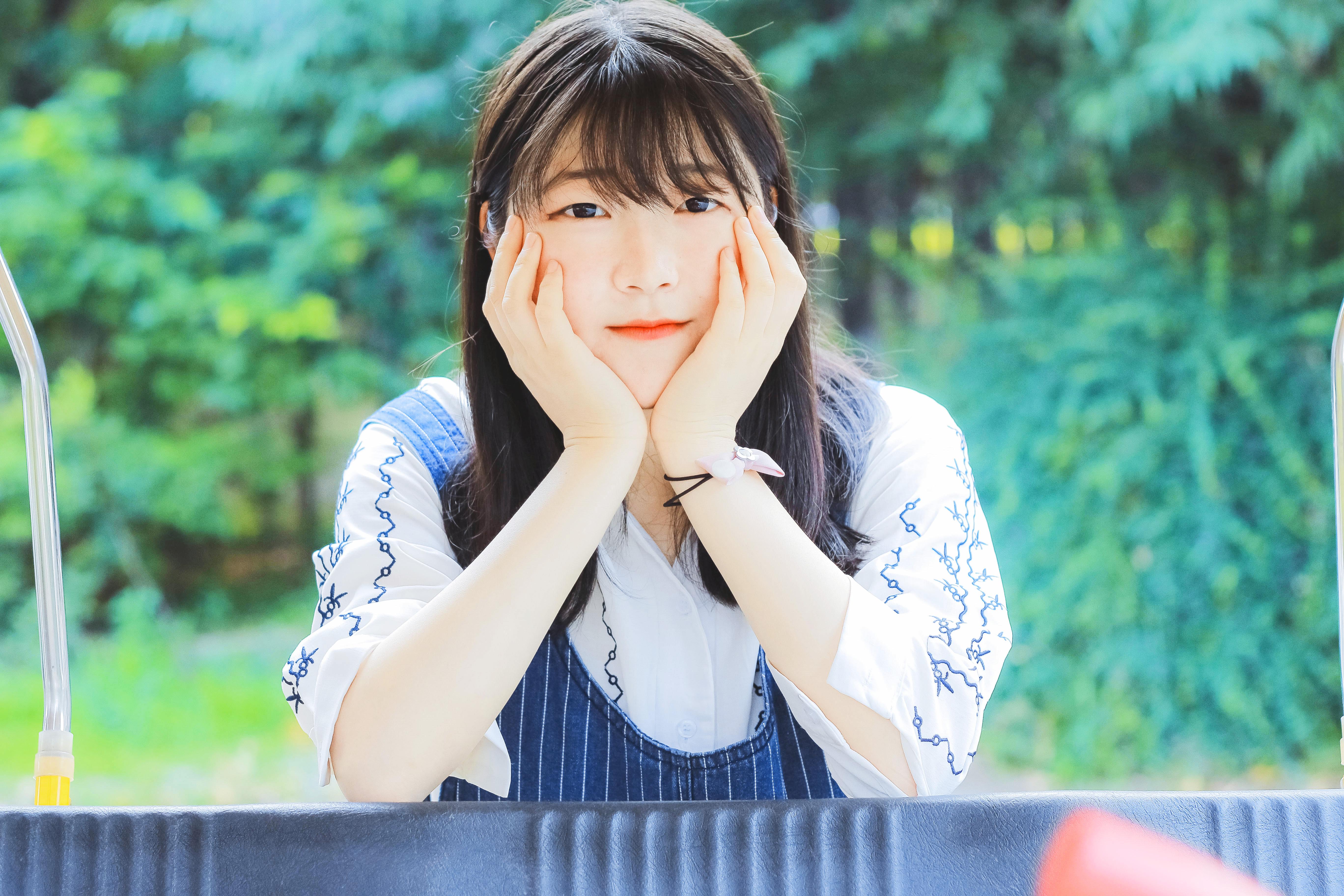 给好看的女生拍照是种怎样的体验