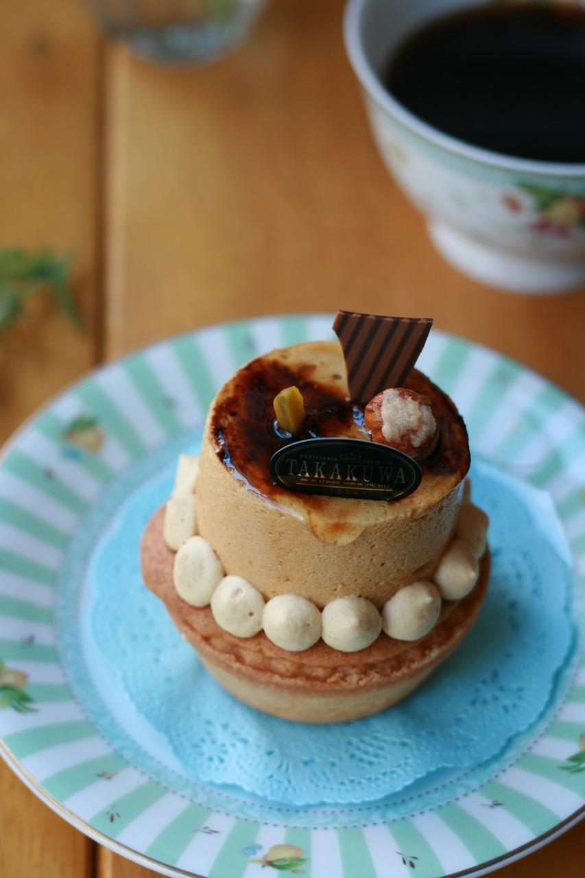 2. 控制温度湿度