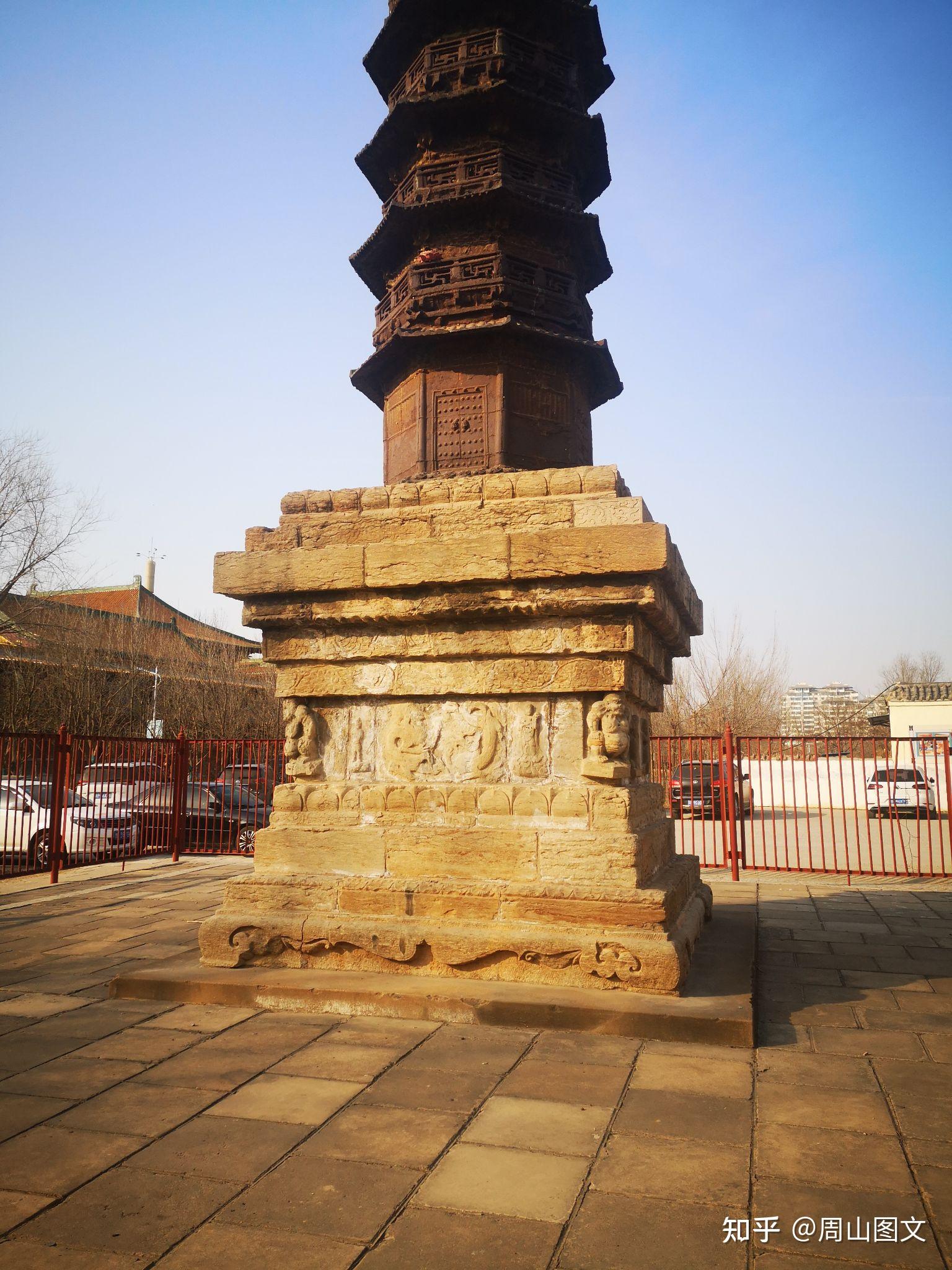 聊城寺庙铁塔图片