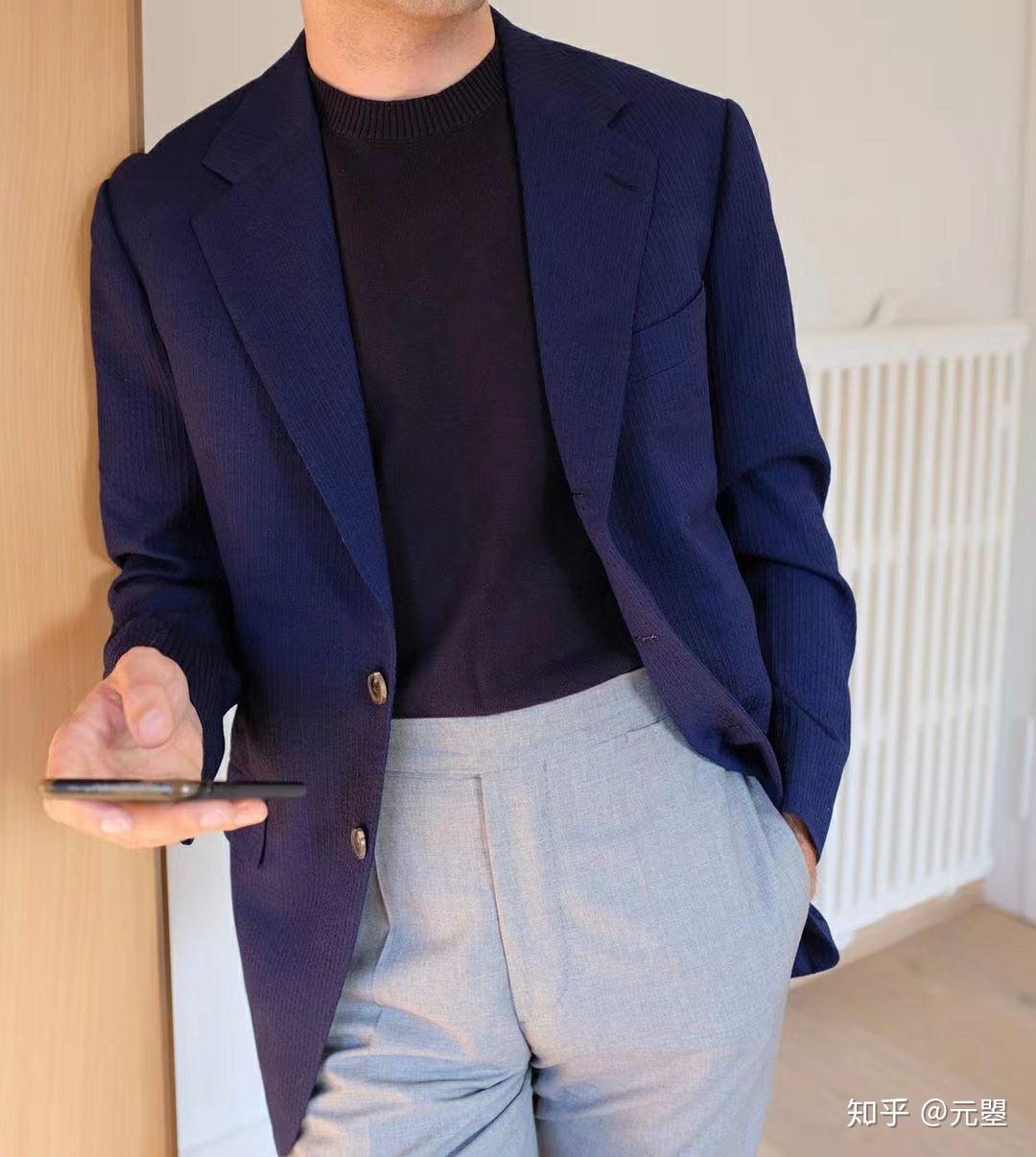 t恤和西装要怎么搭配