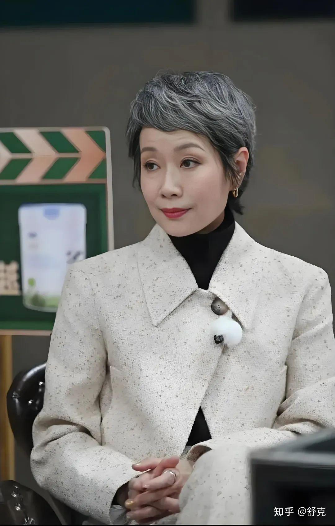 考古|叶童要参加《浪姐6》?61岁“千面影后”的40年职业生涯太精彩! - 知乎