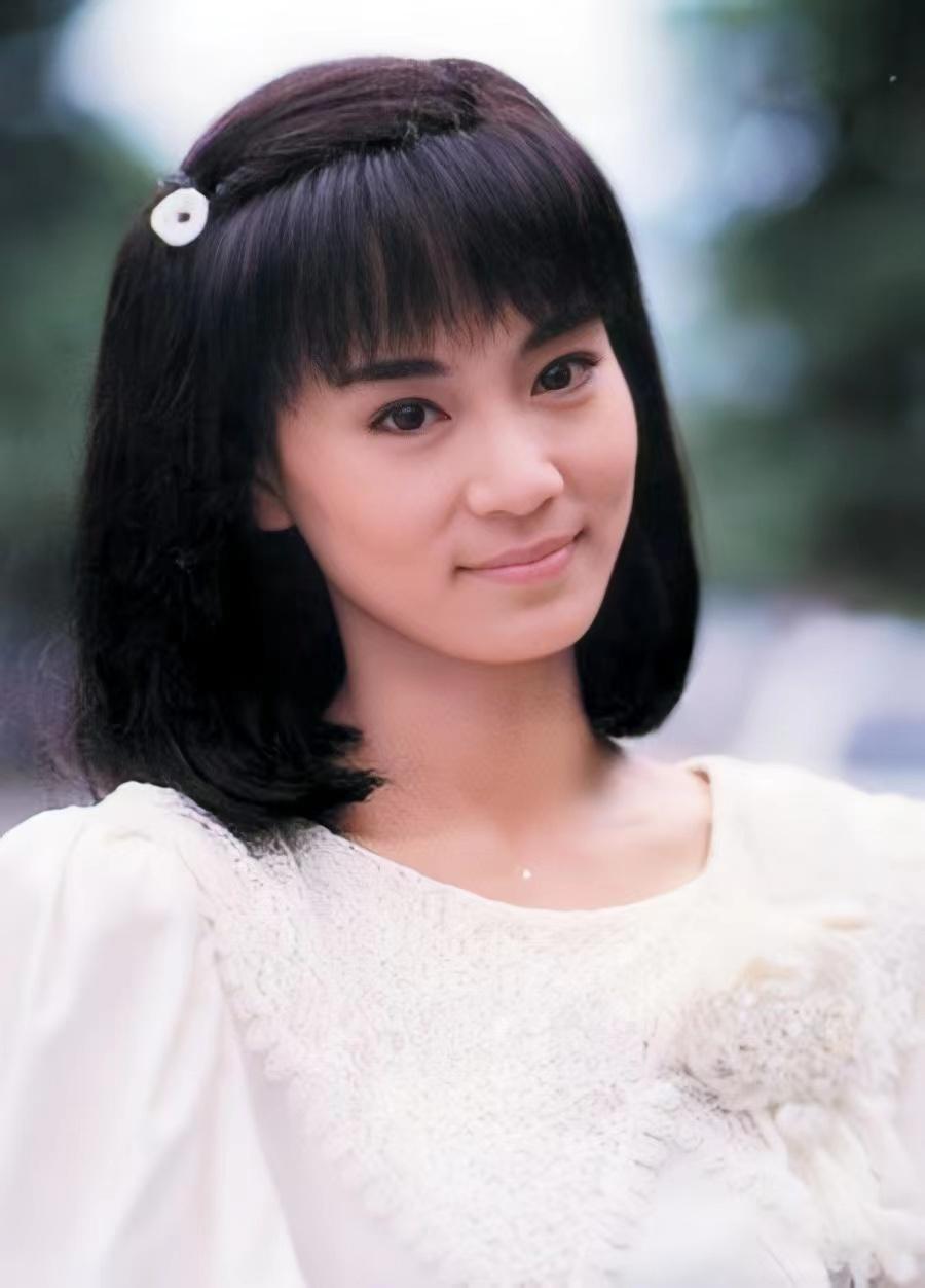 刘雪华年轻时的颜值怎么样? - 知乎