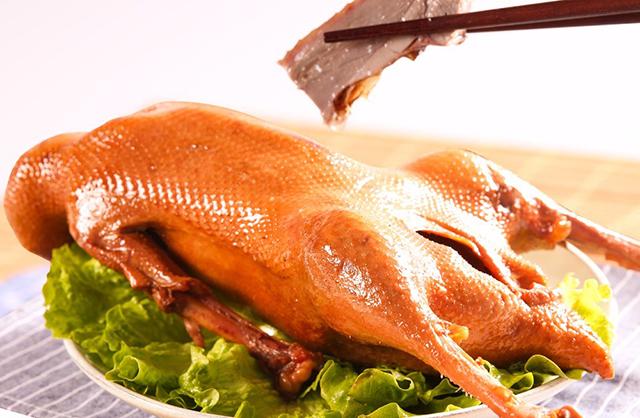 紫燕百味鸡新品荣昌卤鹅已开售