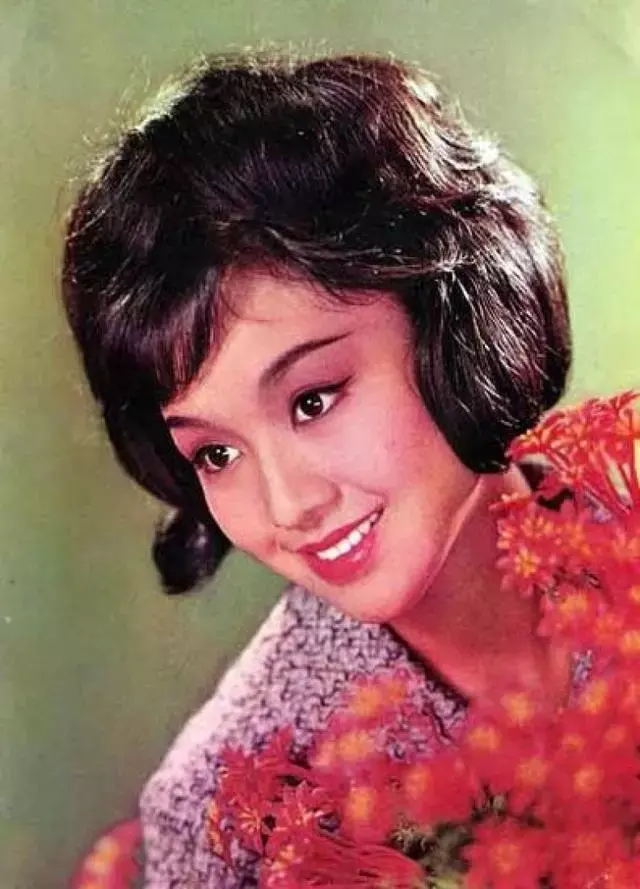 怎么看待2月22日,曾经红极一时的香港邵氏影星李菁被发现死于家中?