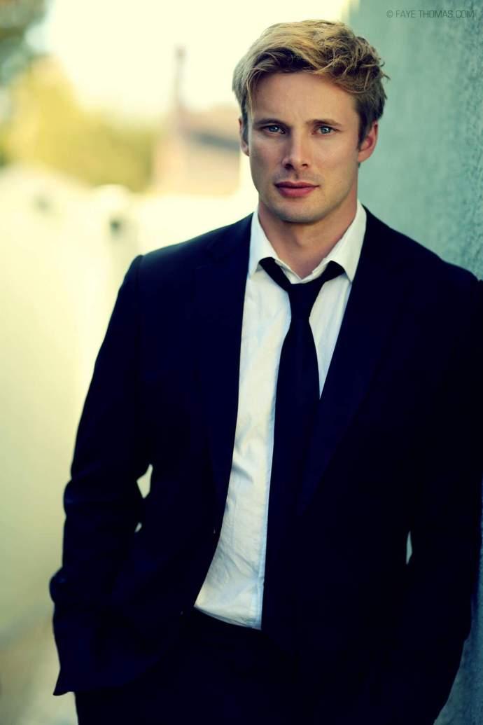 音乐~开篇来个jj抱腿梦幻吉他(【邪恶力量】 eye of the tiger dean)2