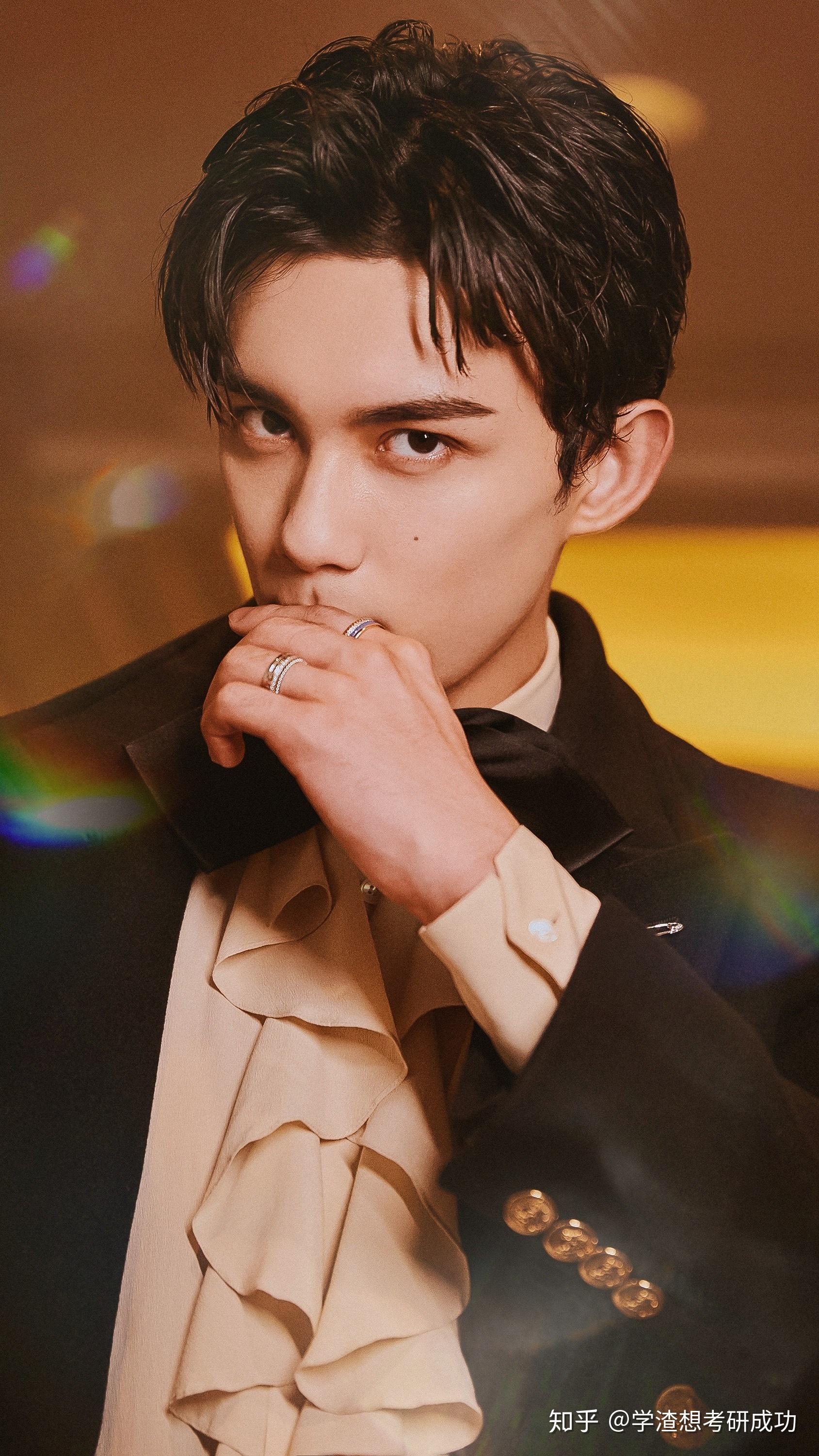 吴磊有哪些出圈神图