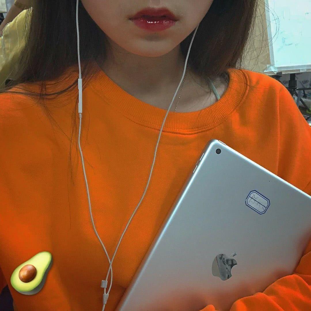 求橙色的头像,要看起来开心?