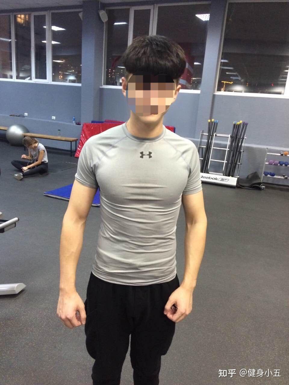 今后我就一直跟着朋友锻炼,在这个刚开始路上,初期的肌肉酸痛,犯懒