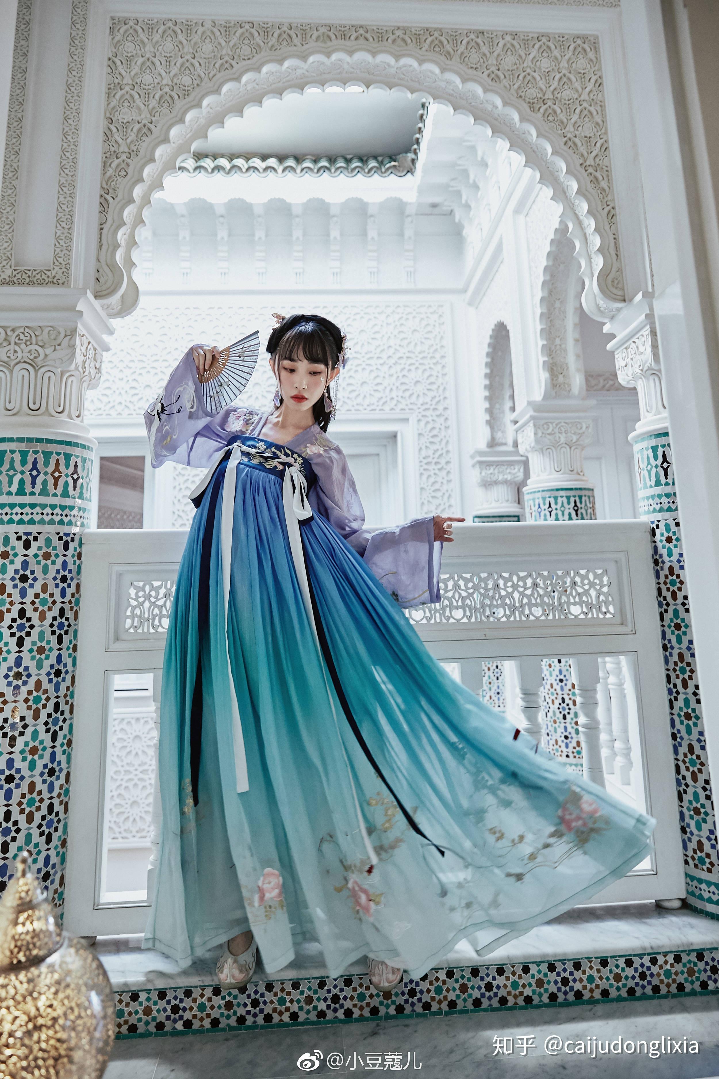 为什么隋唐宋明汉服形制不尽相同,可现代汉族人却不能改形制呢?