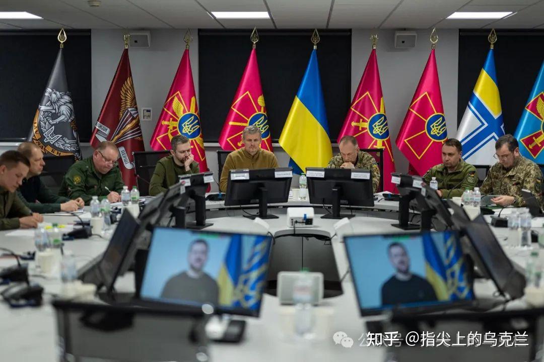 4月27日-俄乌战争第794天,俄境内炼油厂军用机场遭