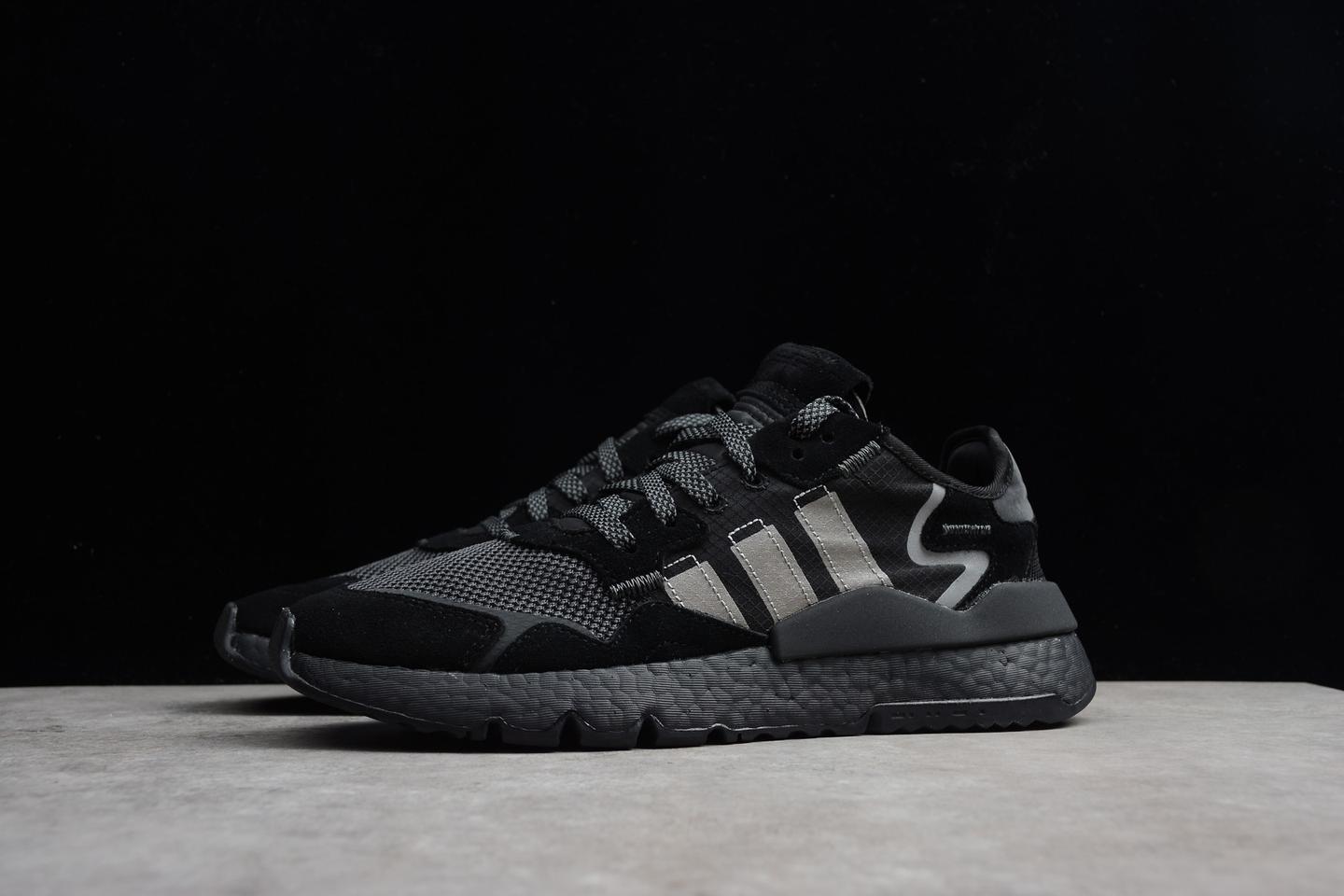 adidasnitejogger2019boost巴斯夫真爆大底复古跑鞋黑武士