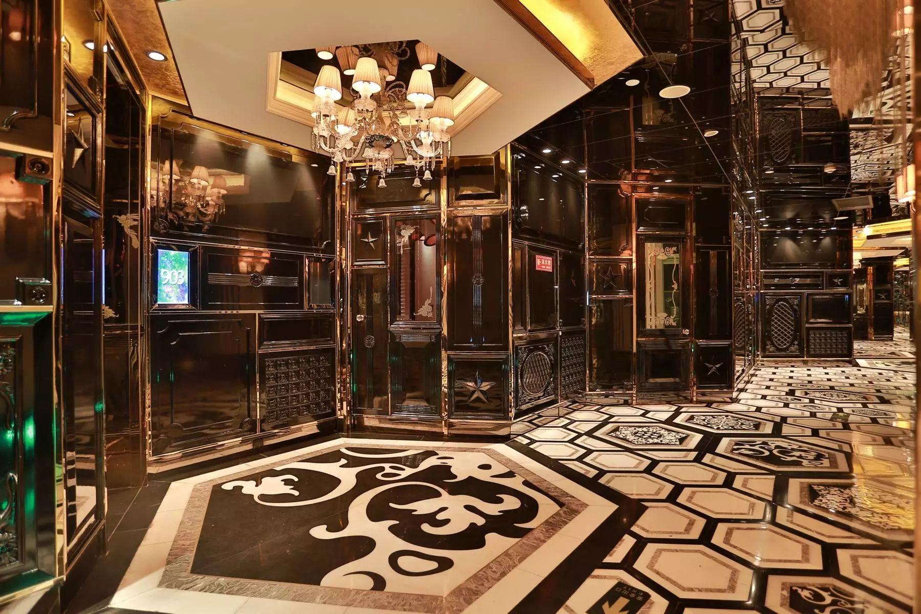 elements club由mark 张创办.