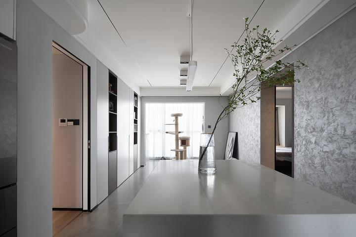 BL Design | 110㎡的精装房爆改,多功能套房+中岛餐桌+环绕式客厅 满足业主多种需求 - 知乎