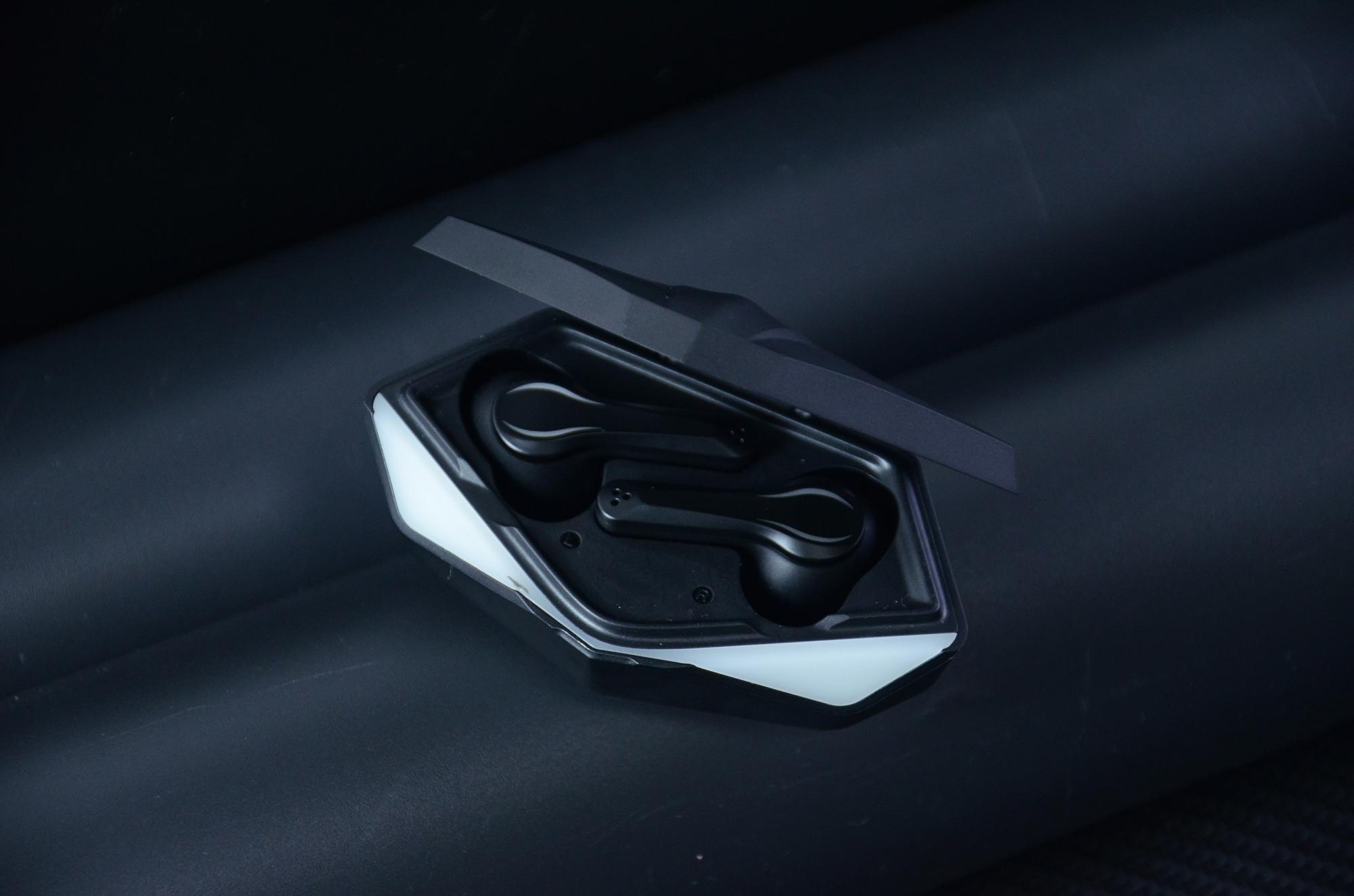 国产新款真无线游戏耳机评测12mm大动圈无按键设计