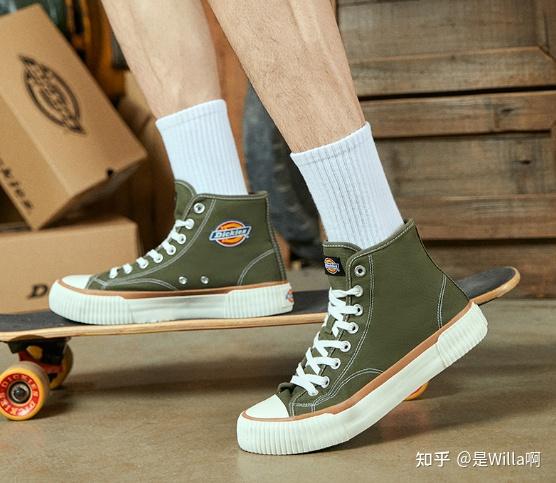 个子矮的男生穿什么样式的鞋子显高