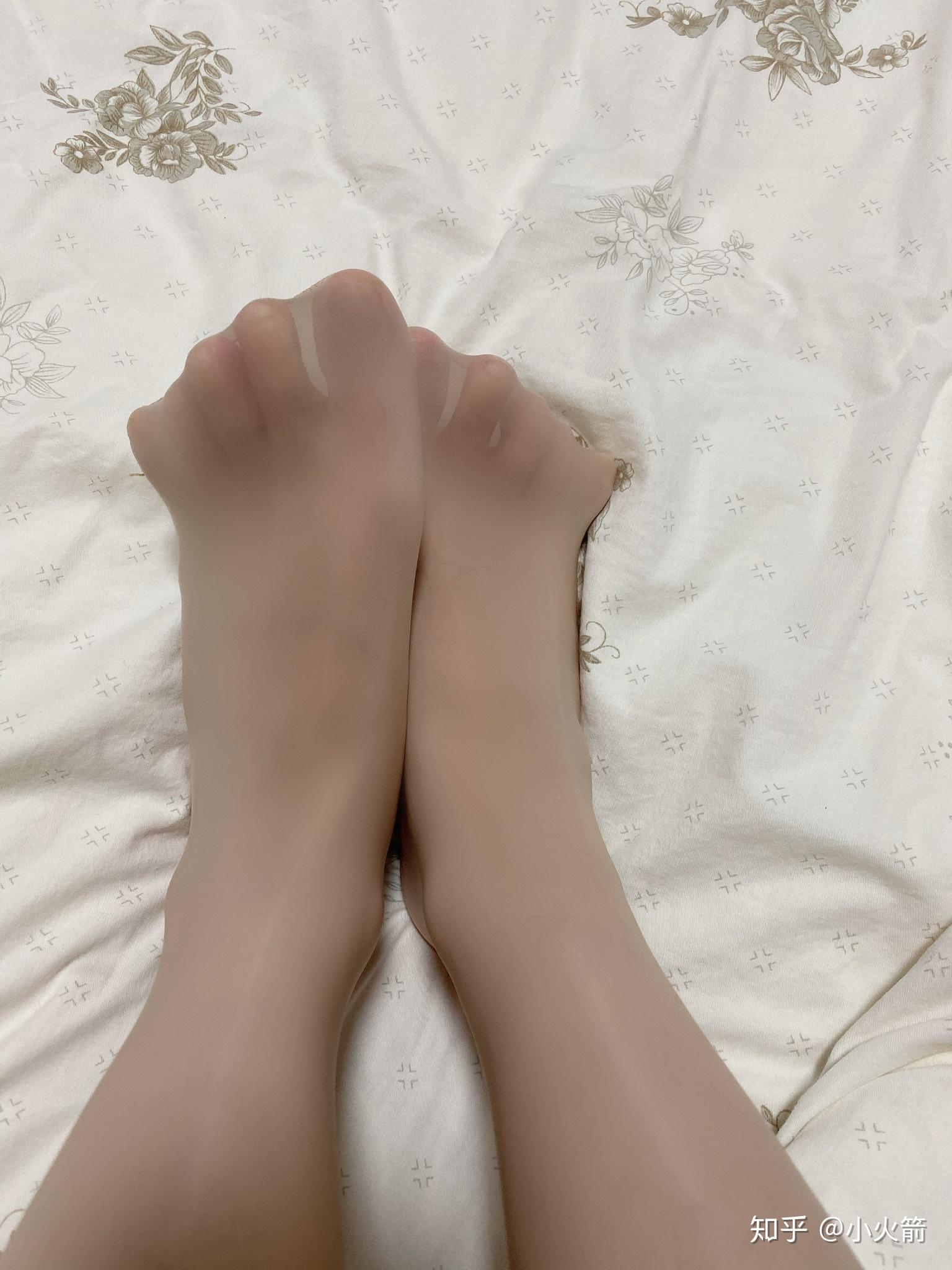 男生穿肉色裤袜好看吗?