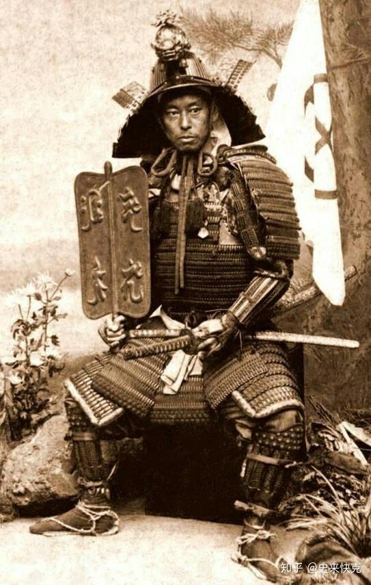 日本武士道精神世界闻名,他讲究,名,忠,勇,义,礼,诚,克,仁,而且日本