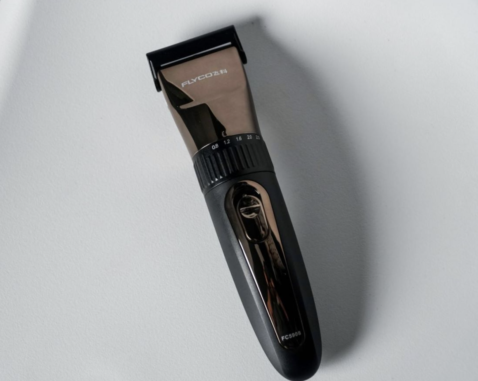飞科fc5908理发器评测:锋利不卡发,全家都适用 - 知乎