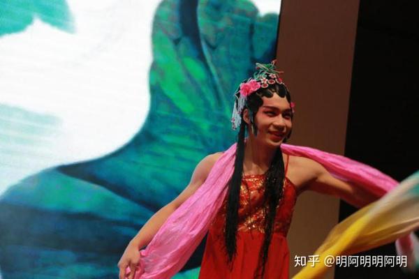 适合公司年会的节目_公司年会游戏节目_适合程序员的年会节目