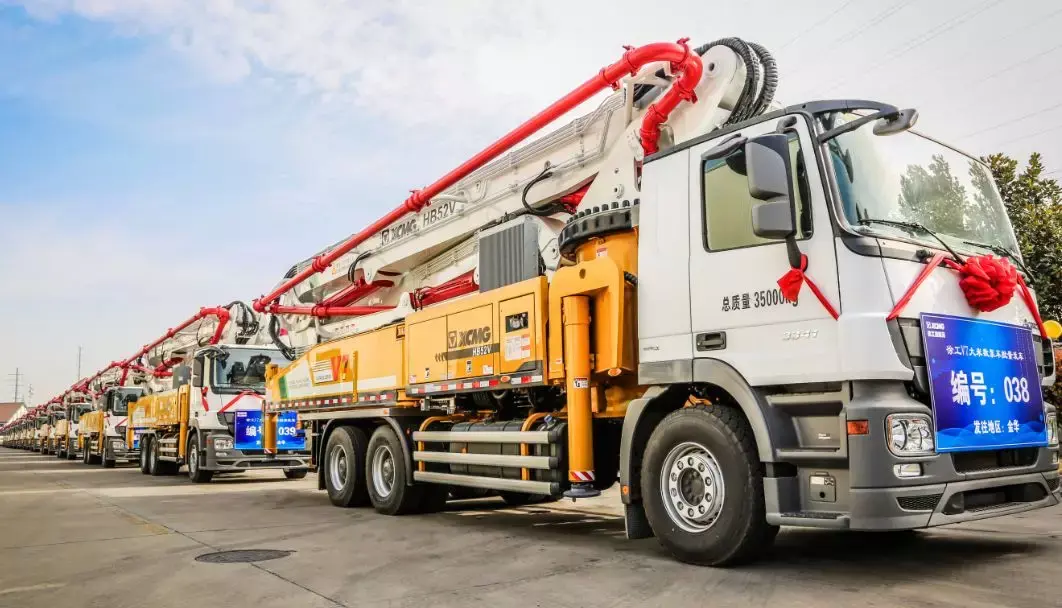 大米数!徐工v7泵车携手服务车挺进江浙沪