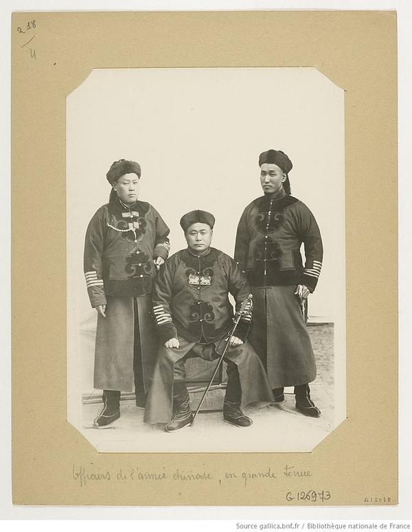 中国近代军服（十九）：武卫右军/新建陆军的八卦旗帜与章记 - 知乎