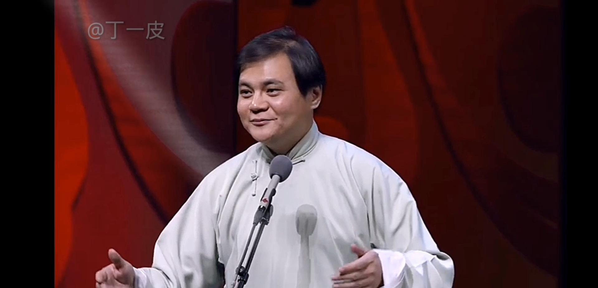 当郭德纲去了颁奖晚会开场白愣说成单口相声大咖们挨个被调侃