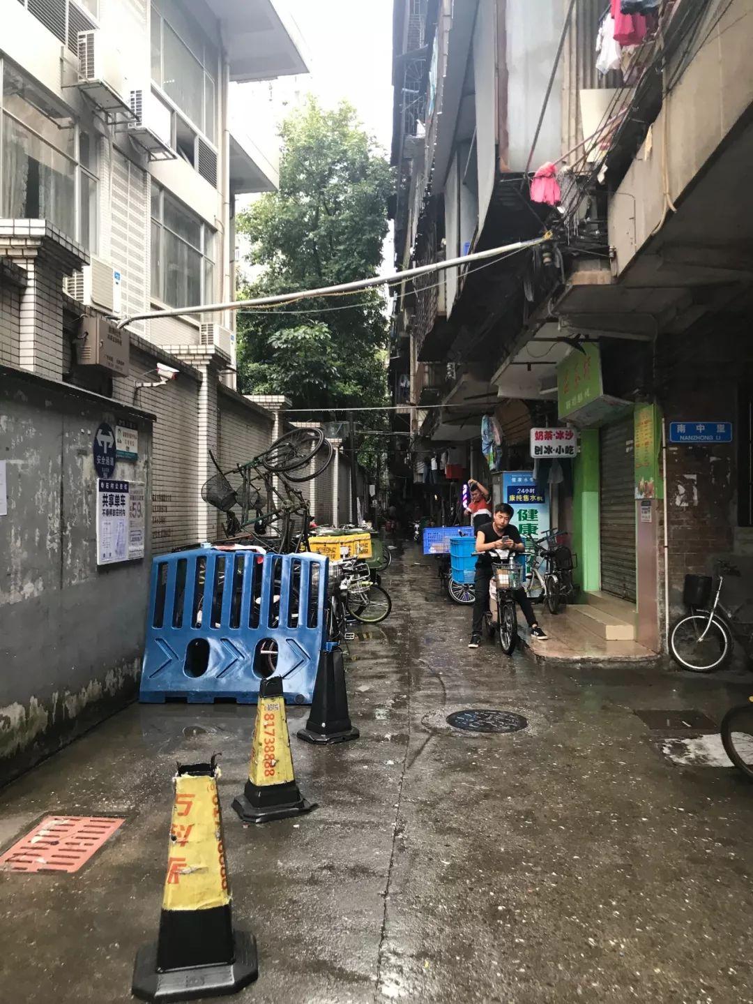 寺右村问及一个本地姚姓阿伯,寺右村会不会改造时.