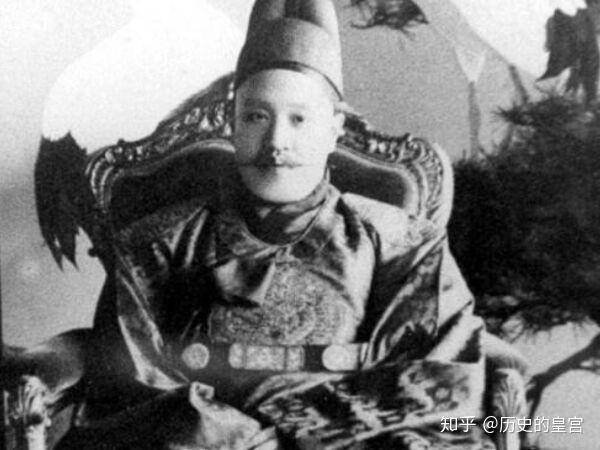 再値下げ❗️朝鮮後期 王位継承 研究　　李迎春　著 正祖是朝鮮第22代王。他被認為是朝鮮後期有作為的君主，在他在位