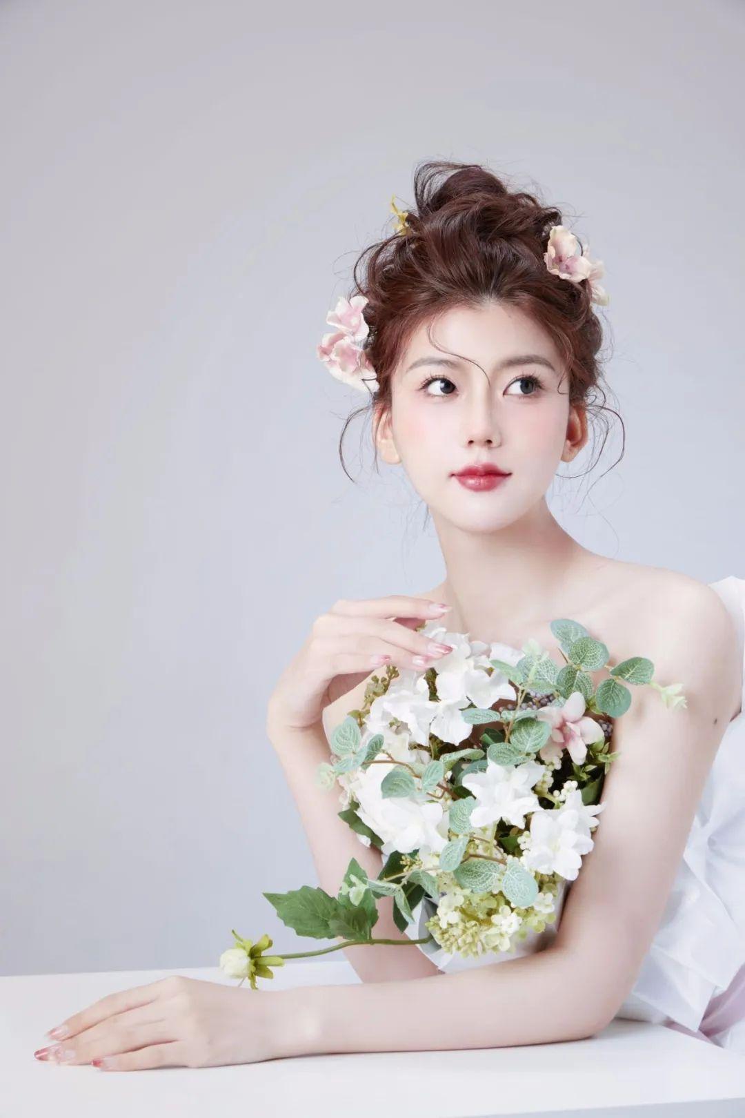 bonnie:21岁,上海模特,爱好广泛,风格多样 - 知乎