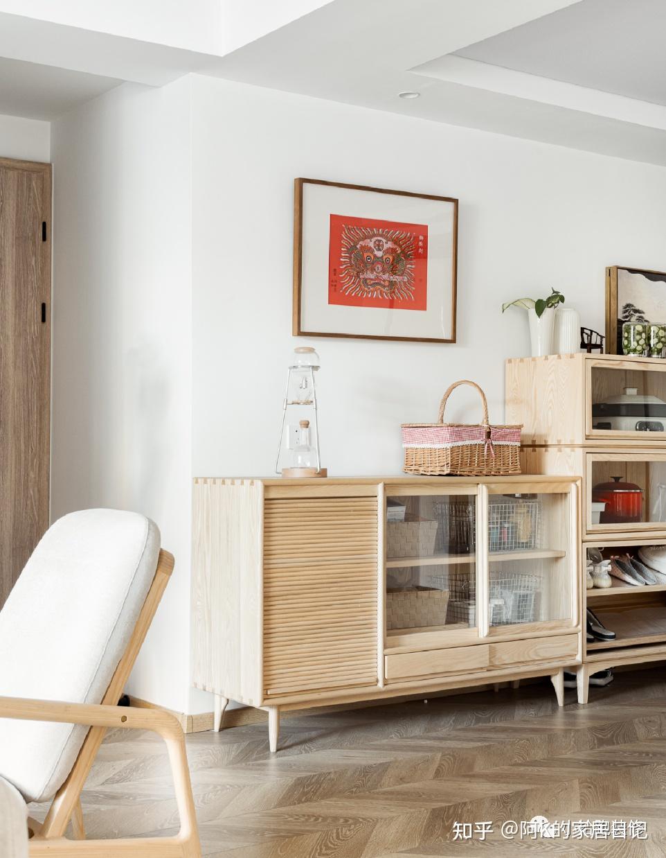看了她家，才知道现代原木风有多美！温润有品位，惊艳了整个小区 - 知乎