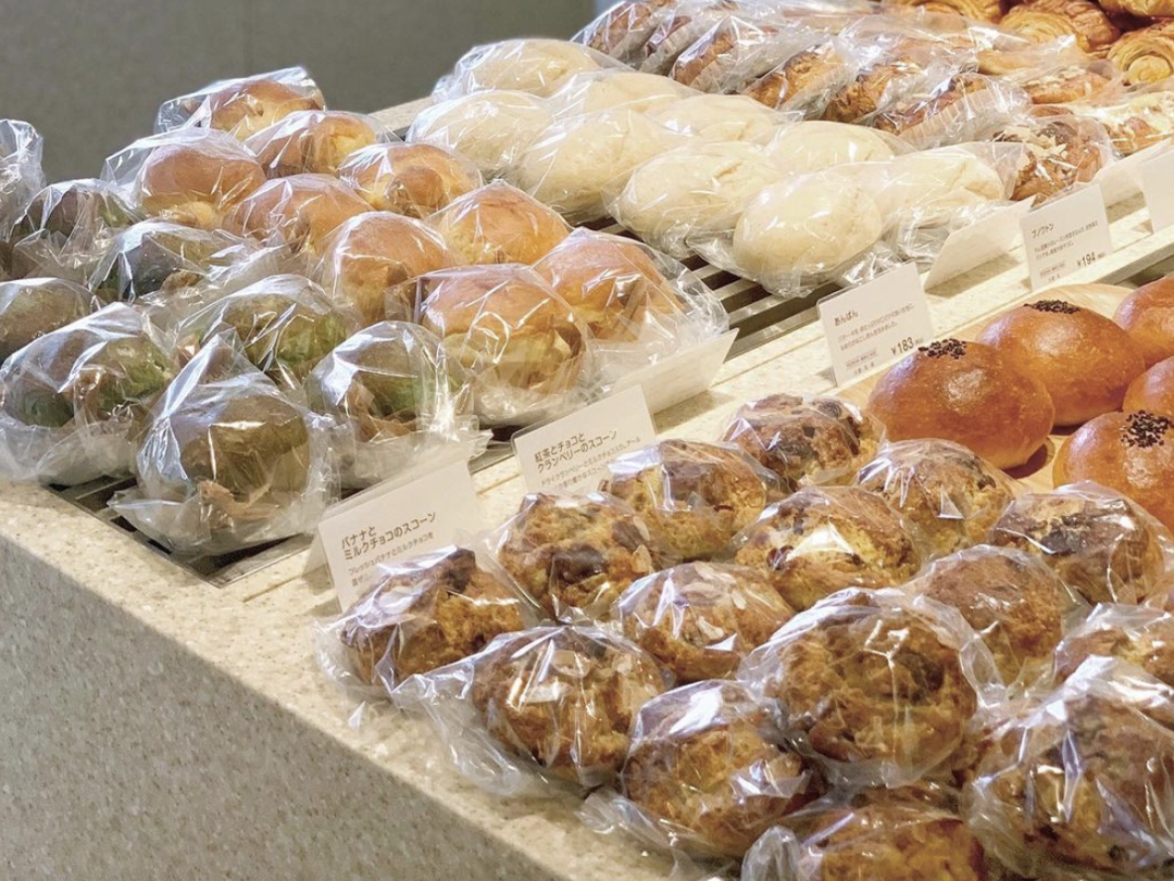 为什么有的面包房陈列又舒服又高级