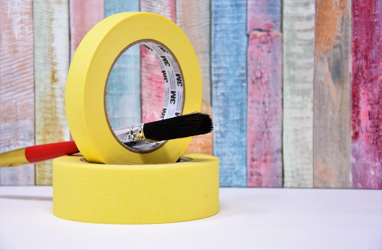 如何快速清除胶带痕迹