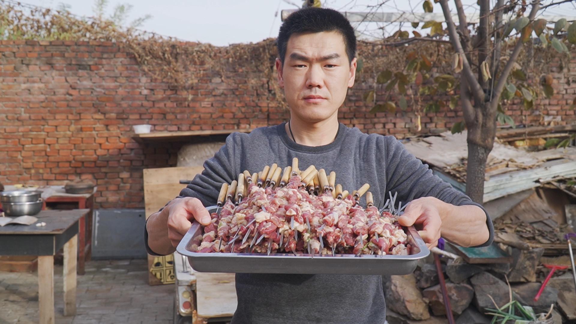 播放回锅肉烹饪美食吃羊肉家常菜相关推荐 8:13 5斤羊肉,4个羊腰,阿远