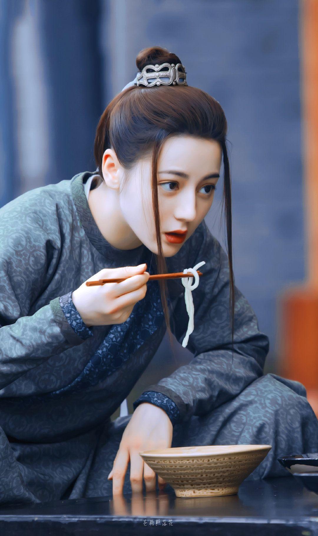 迪丽热巴在电视剧《长歌行》中有哪些好看的造型? - 知乎