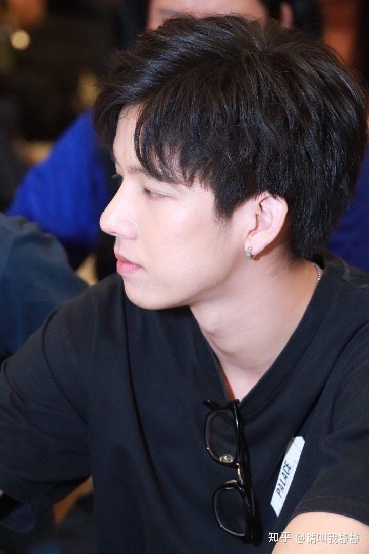 我觉得他泰饭卡神似奶潘