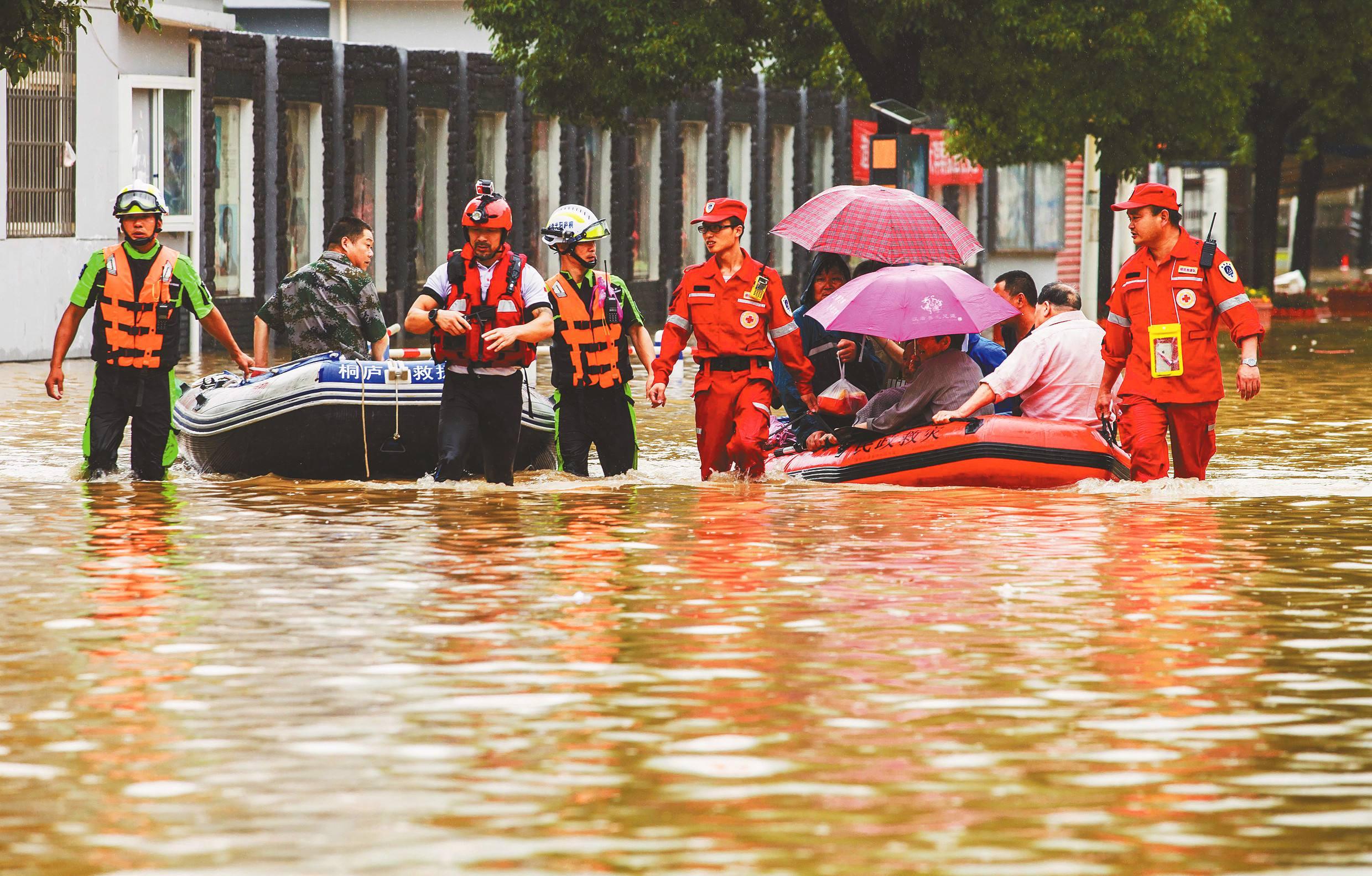 广西启动洪涝灾害IV级应急响应 强降雨天气将持续影响
