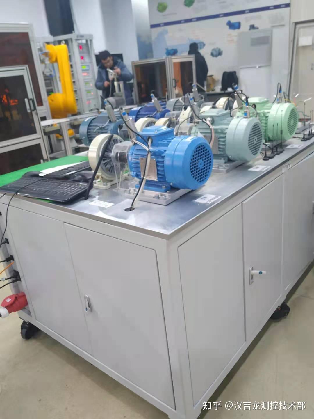 鼠笼式电动机转子偏心故障模拟仿真试验研究