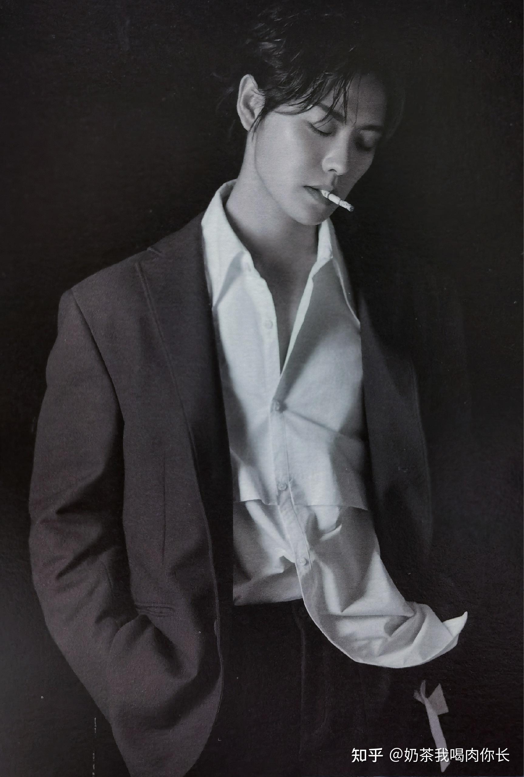 求各位兄弟姐妹给孩子看看你们收藏的肖宇梁的照片? - 知乎