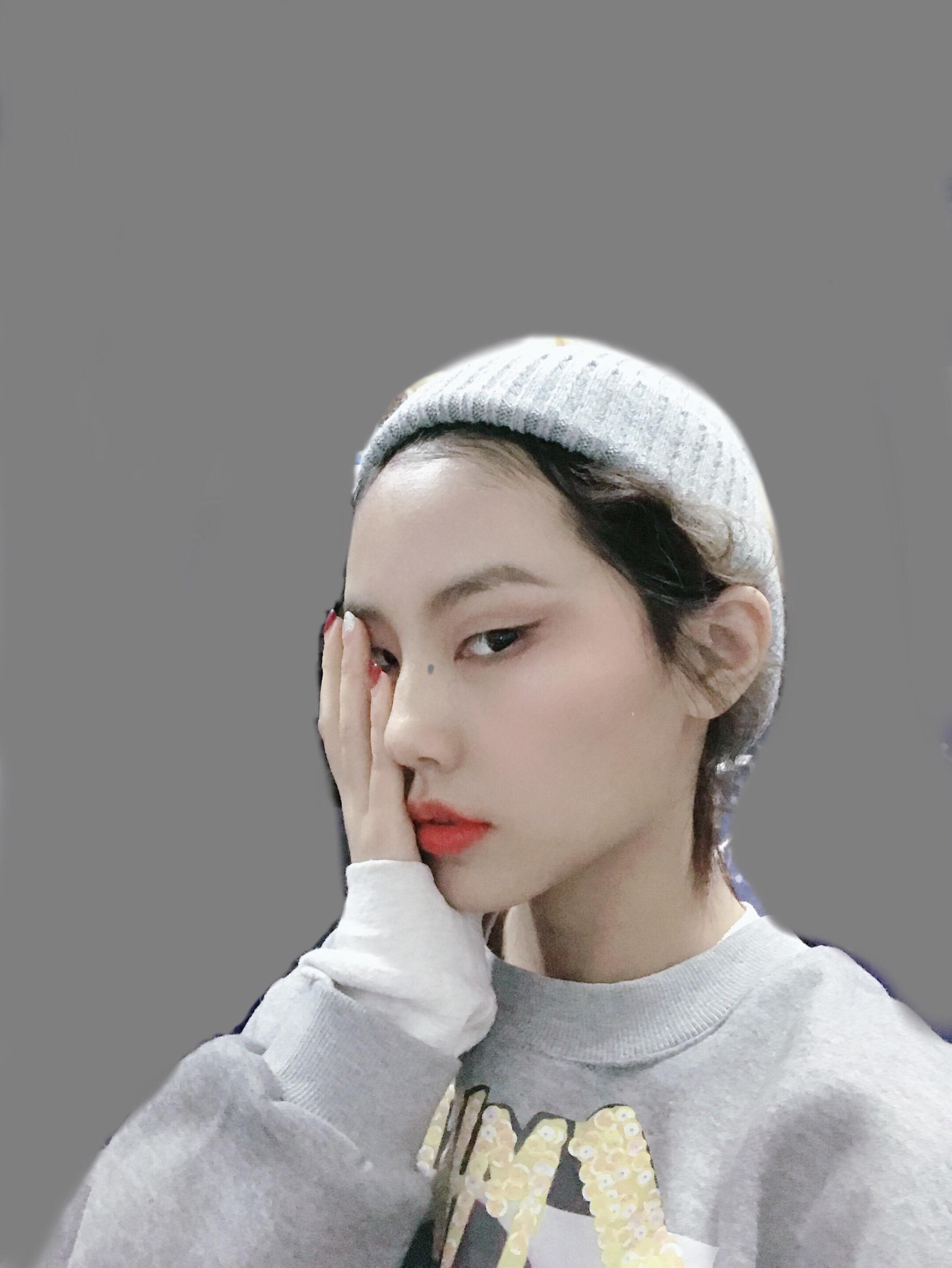 你见过哪些单眼皮但长相惊艳的人?