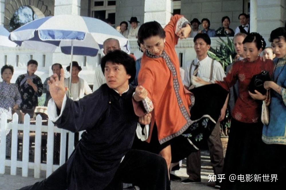 香港贺岁片之王,成龙的十大贺岁电影,《红番区》意义非凡 