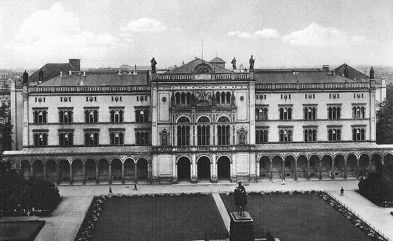 柯尼斯堡大学.拍摄时间不详,但我可以肯定晚于1826年(笑).https://de.