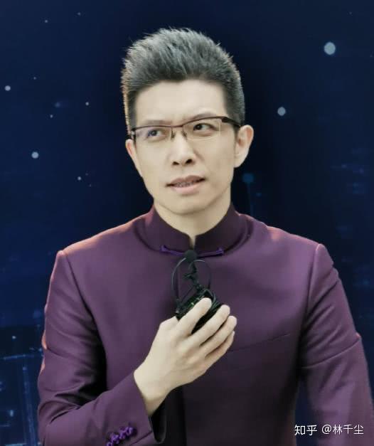 朱广权的趣味人生助攻同学泡妞专业课不过关高考复读央视冷宫3年靠