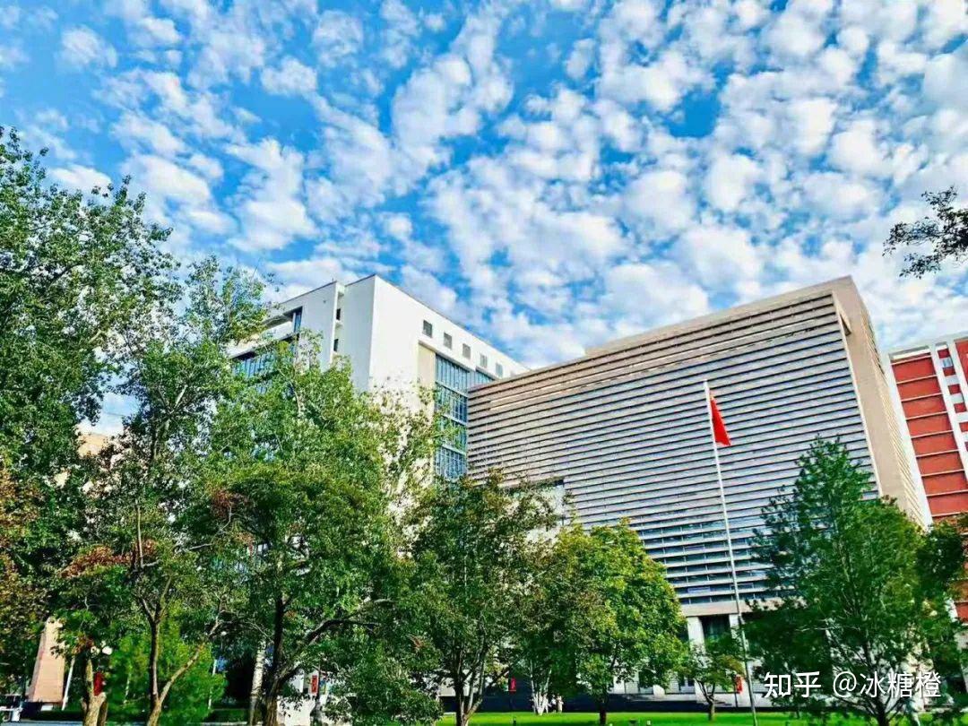 四,总结(一)报考优势:1.专业实力中青院社工专业也是国家的特色专业.