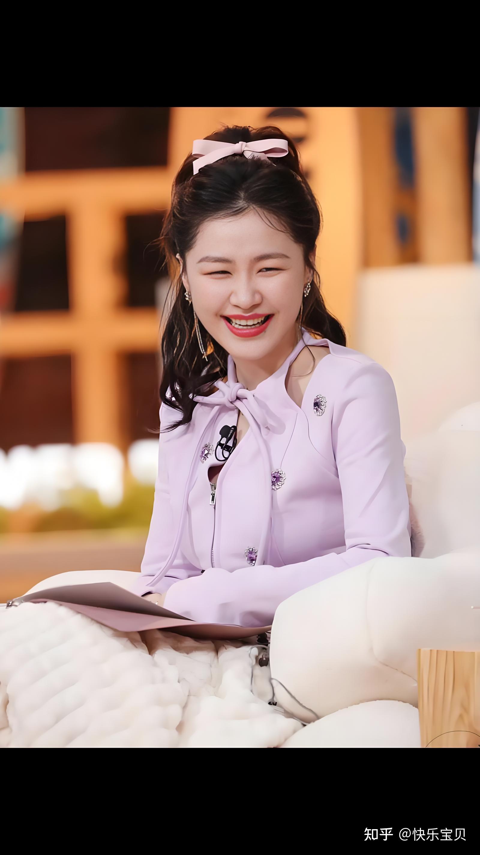 喜剧女王金靖“去父留子”孩子随母姓金,对于金靖的这番举动,大家怎样看待? - 知乎